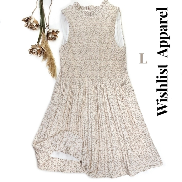 Wishlist Aparrel Cream Light Pleated Dress Sz L - Picture 1 of 15